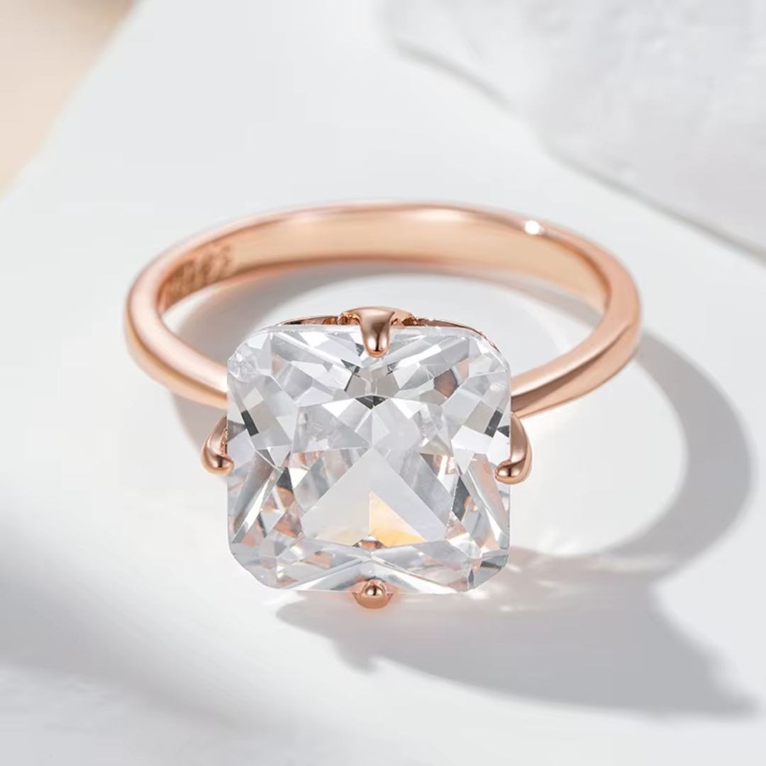Bague Solitaire Cristallin en Or Rose