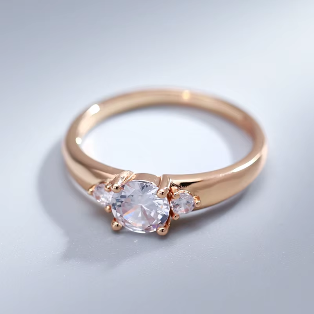 Bague Solitaire en Or Rose avec Cristaux