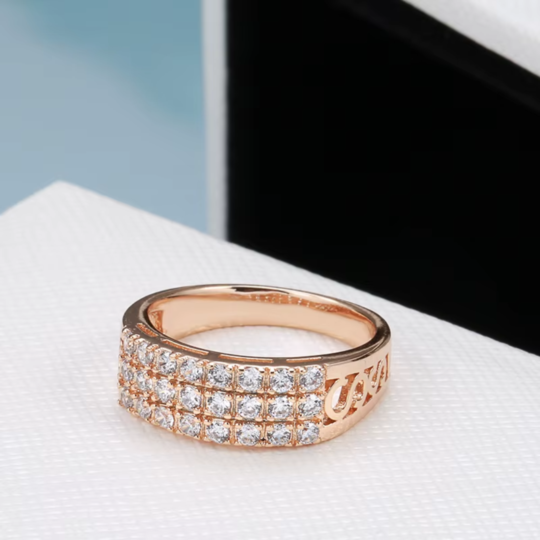 Bague en Or Rose avec Cristaux Étincelants