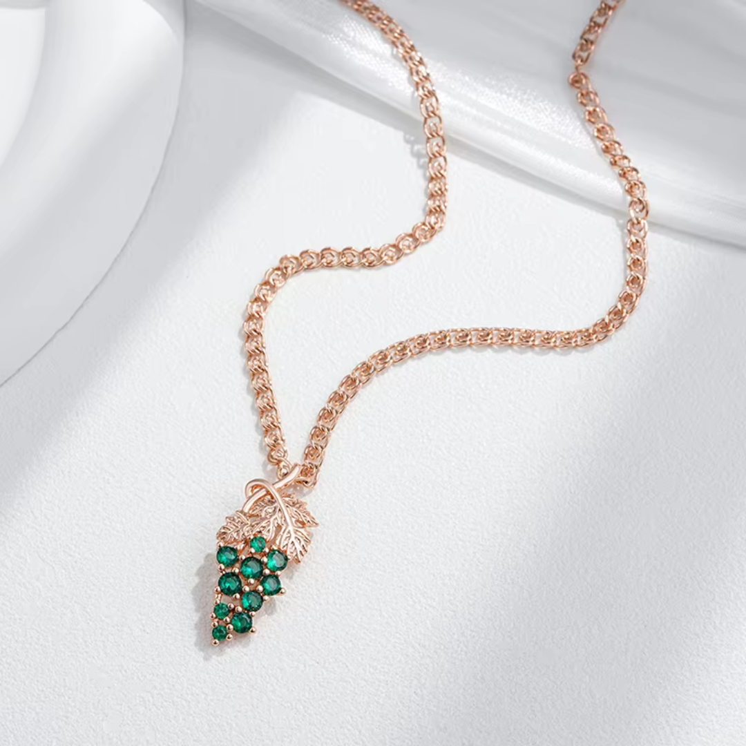 Collier Nature en Or Rose avec Cristaux Verts