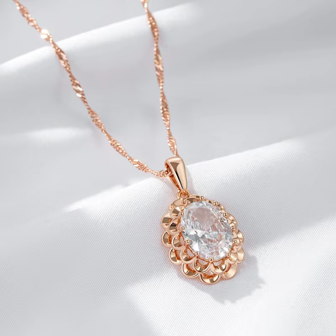 Collier Ovale en Or Rose avec Cristal Transparent