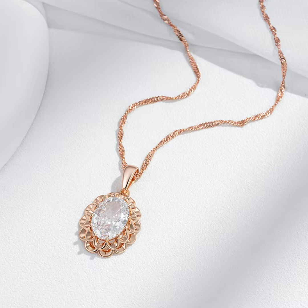 Collier Ovale en Or Rose avec Cristal Transparent