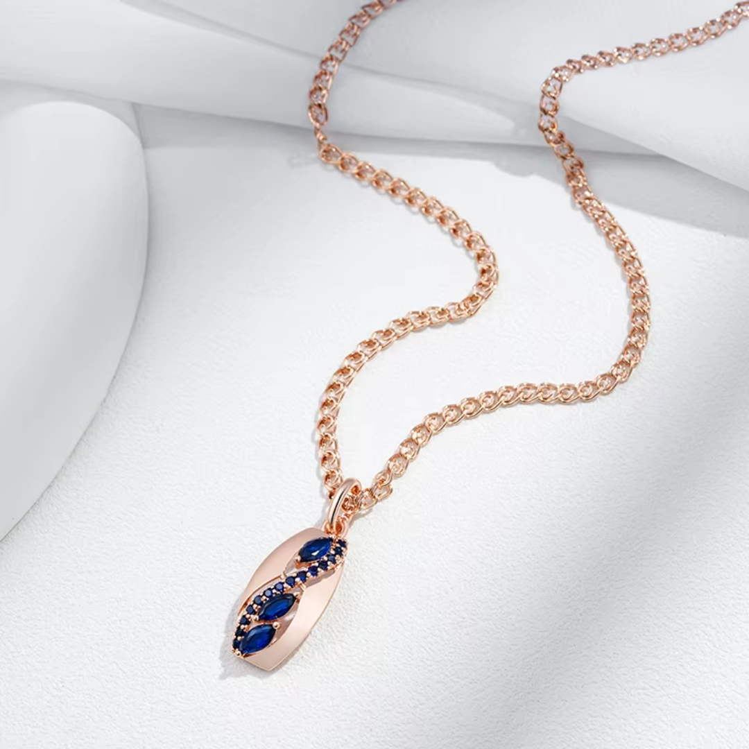 Collier en Or Rose avec Cristaux Bleus