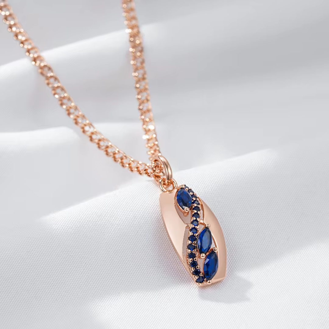 Collier en Or Rose avec Cristaux Bleus
