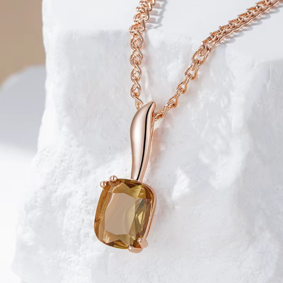 Collier en Or Rose avec Pendentif Ambre