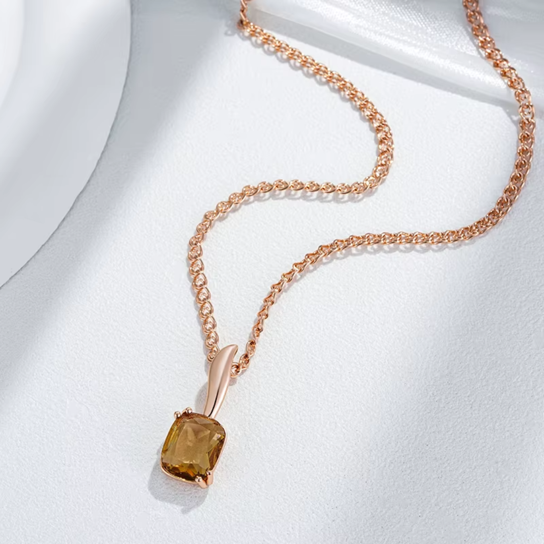 Collier en Or Rose avec Pendentif Ambre