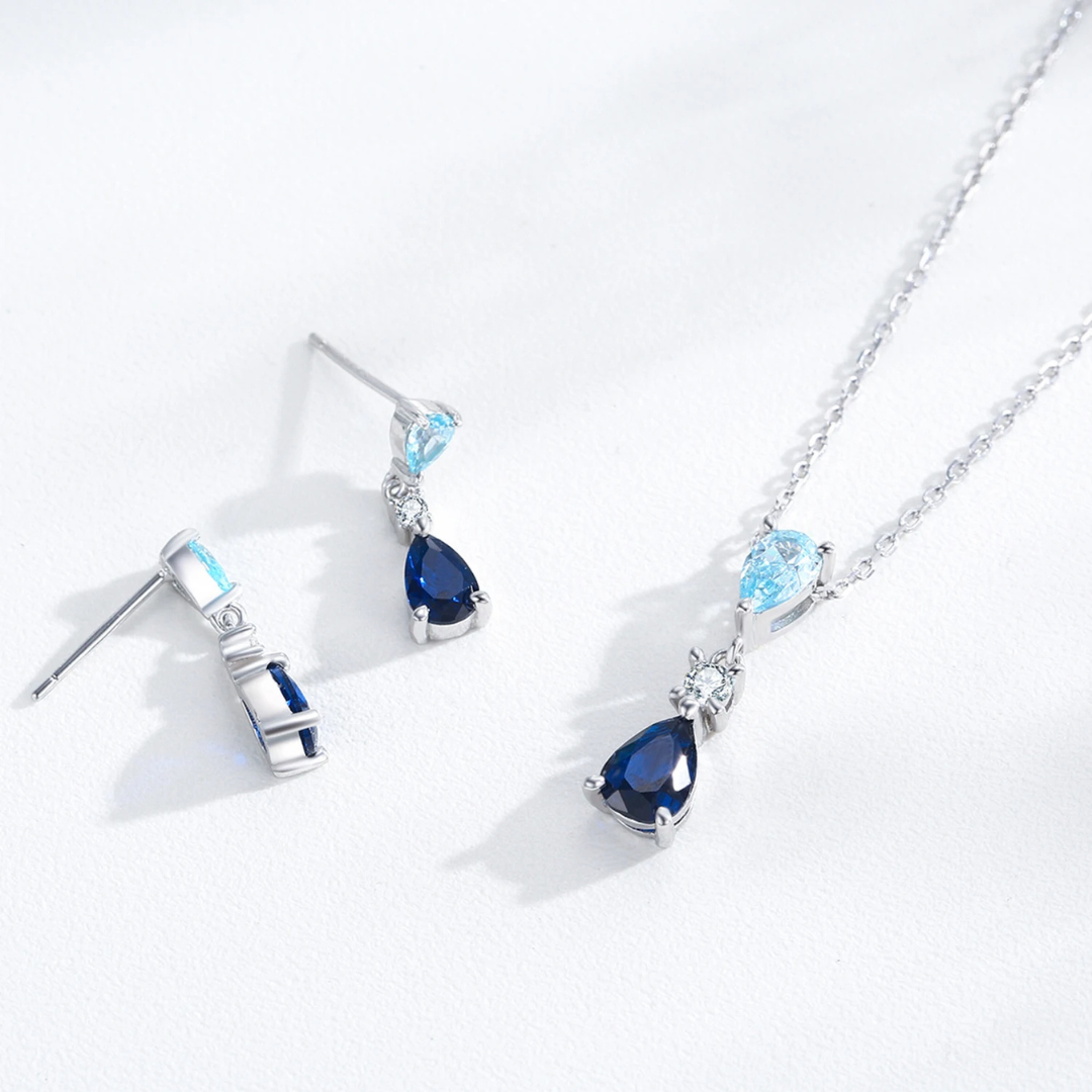 Parure en Argent avec Gouttes de Cristaux Bleus et Zirconias