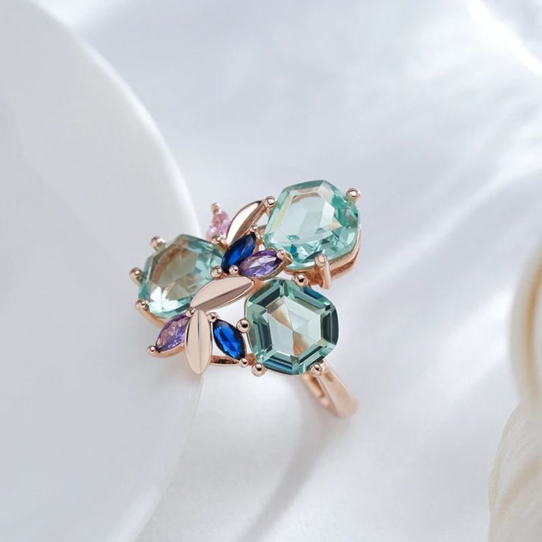 Bague en Or Rose avec Cristaux Verts, Bleus et Roses